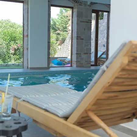 Cunda Labris מלון 3*