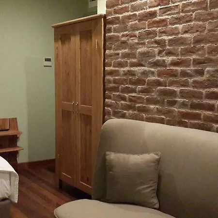 Cunda Labris