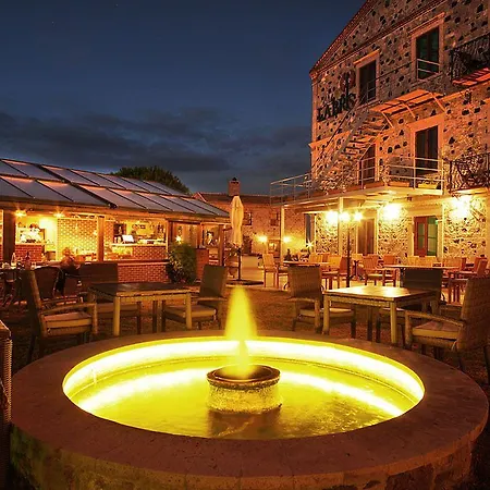 Cunda Labris מלון