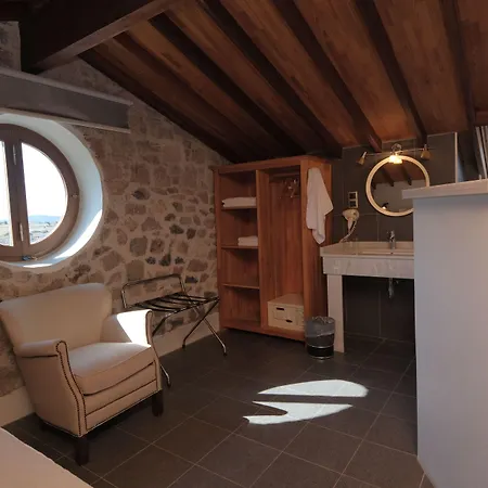 Cunda Labris מלון